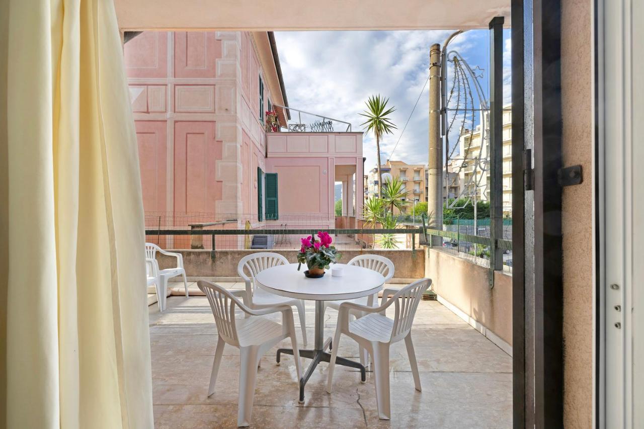 Casa Rosa Apartman Loano Kültér fotó