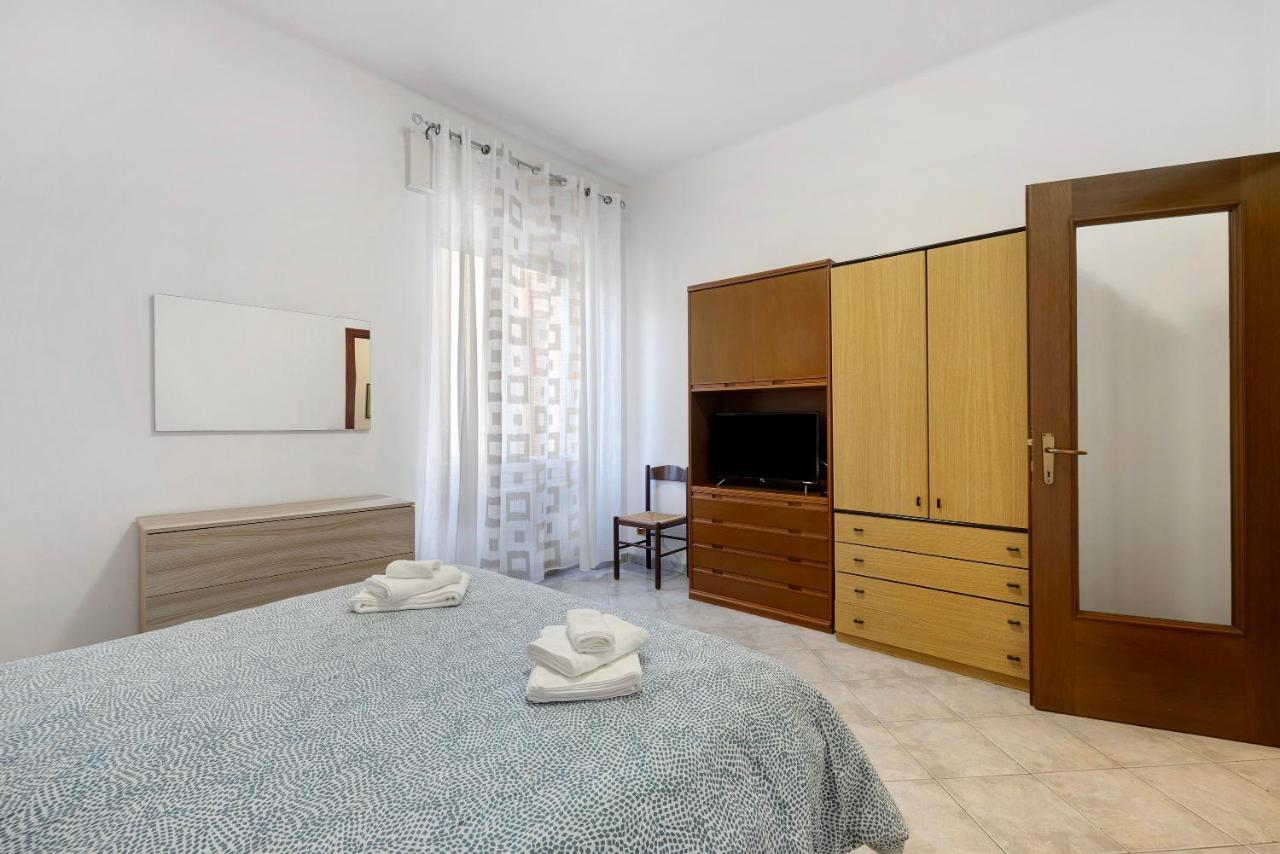 Casa Rosa Apartman Loano Kültér fotó